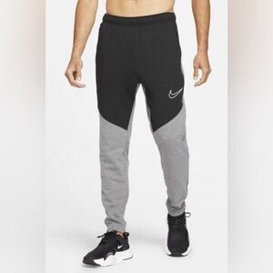 Nike Men's Novelty Therma Fit Black and Gray Joggers.